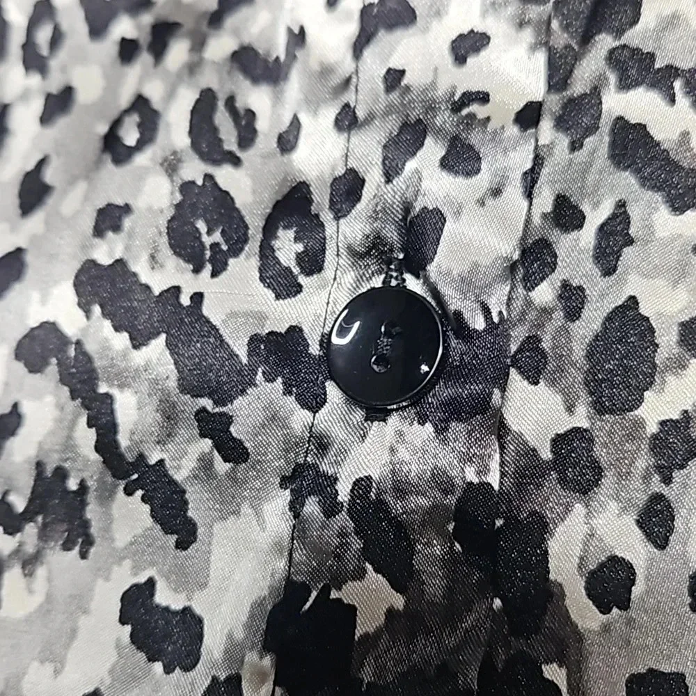 Jaclyn Smith Animal Print Pajama Silky Blouse‎ Black White Gray Women's Medium